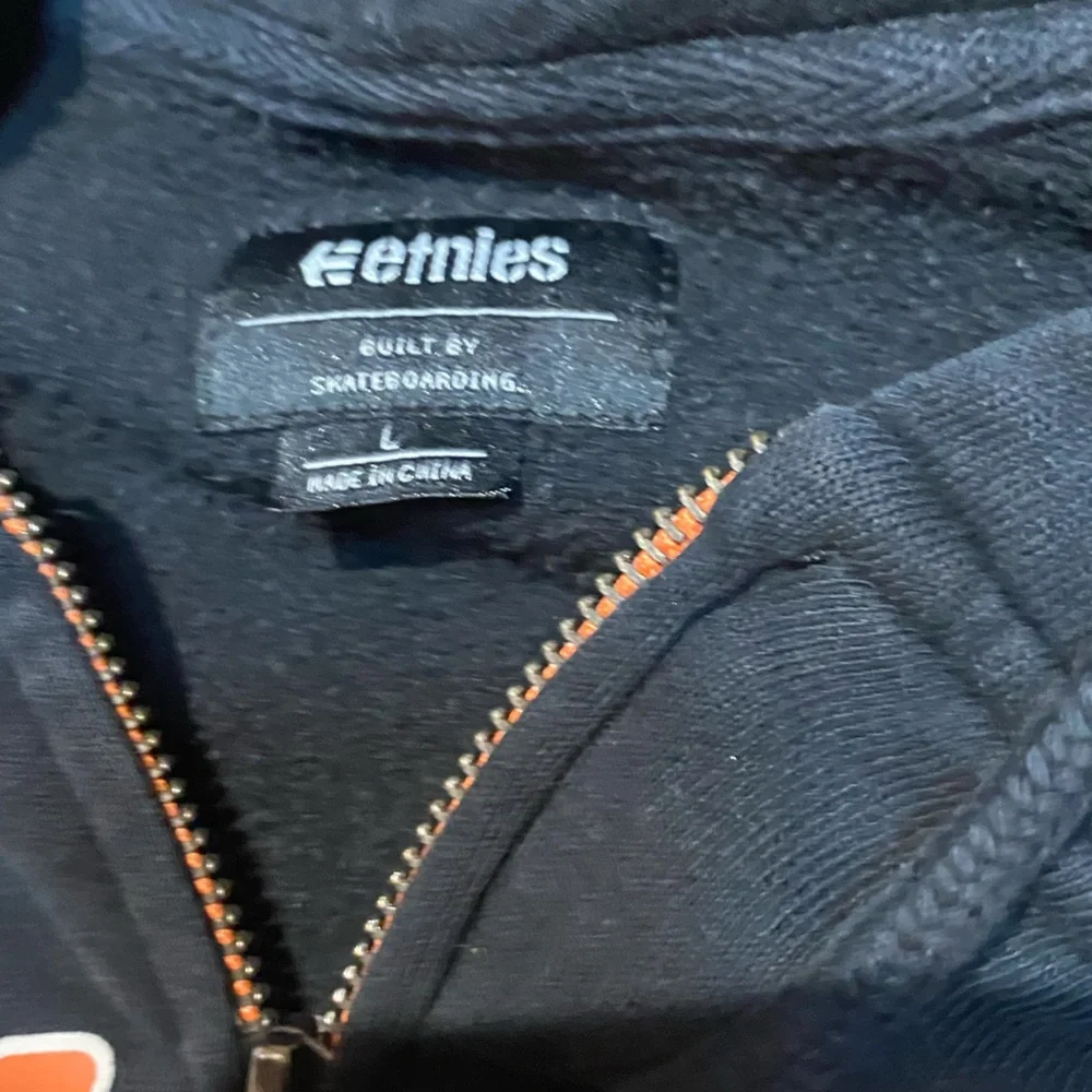 Y2K large Etnies zip up - Picture 7 of 8
